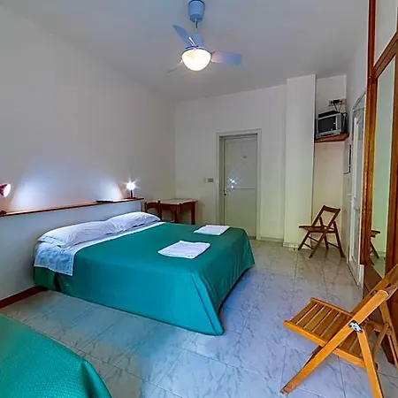 Le Querce Hotel Ponza